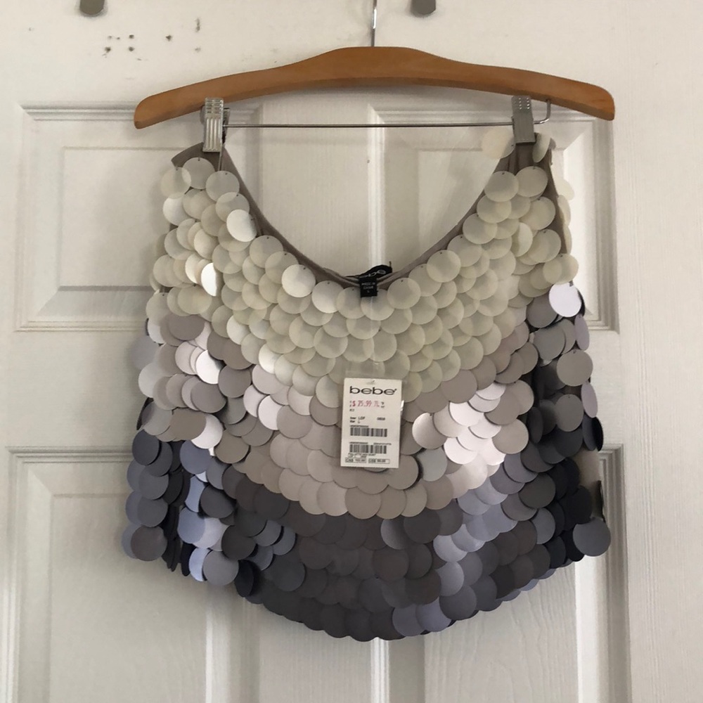 NWT - Bebe mini skirt super cute 💋